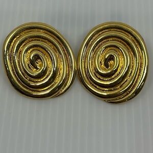 Huge vtg swirl goldtone statement runway pierced earrings